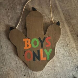 Hobby Lobby Wooden Dinosaur Claw Decor